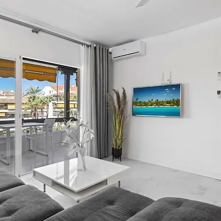 Fabulous 1 Bedroom Flat With Pool At The Golden Mile