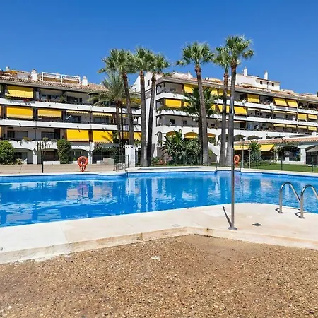 Fabulous 1 Bedroom Flat With Pool At The Golden Mile Apartment Marbella
