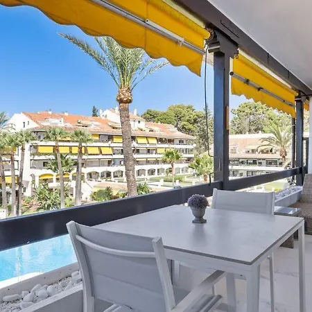 Apartment Fabulous 1 Bedroom Flat With Pool At The Golden Mile Marbella
